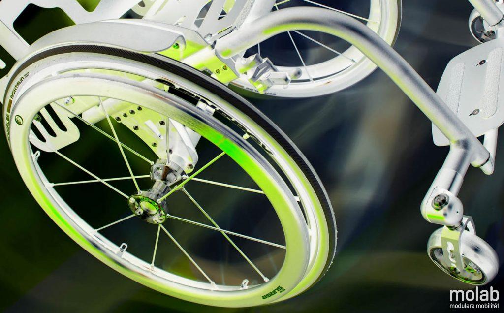 Seitenansicht des molab G6 Rollstuhls.